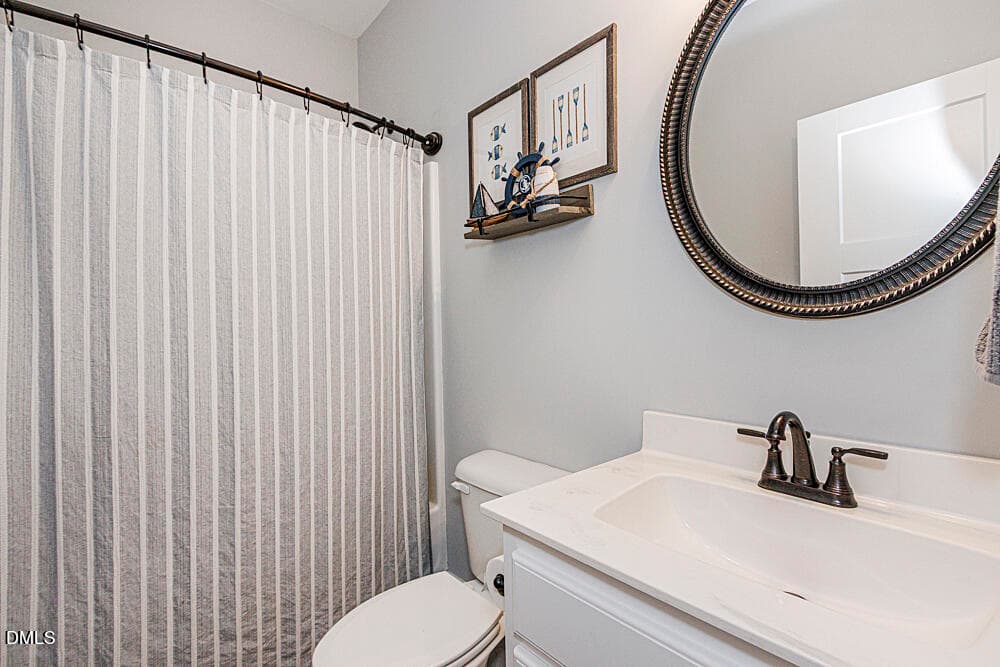 Bath 2 - 1787 Bedfordshire Road, Nashville, NC 27856, Nashville