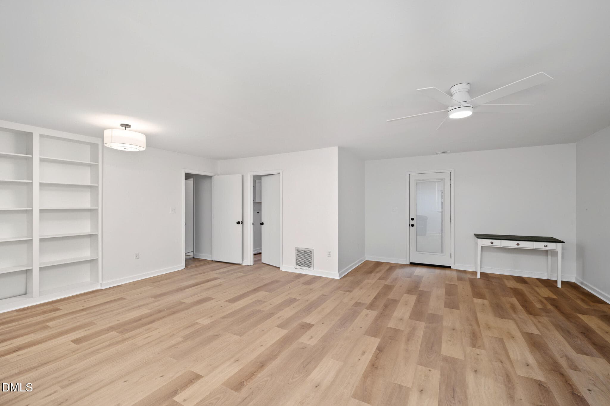PANA2329 - 10 Winchester Court, Durham, NC 27707