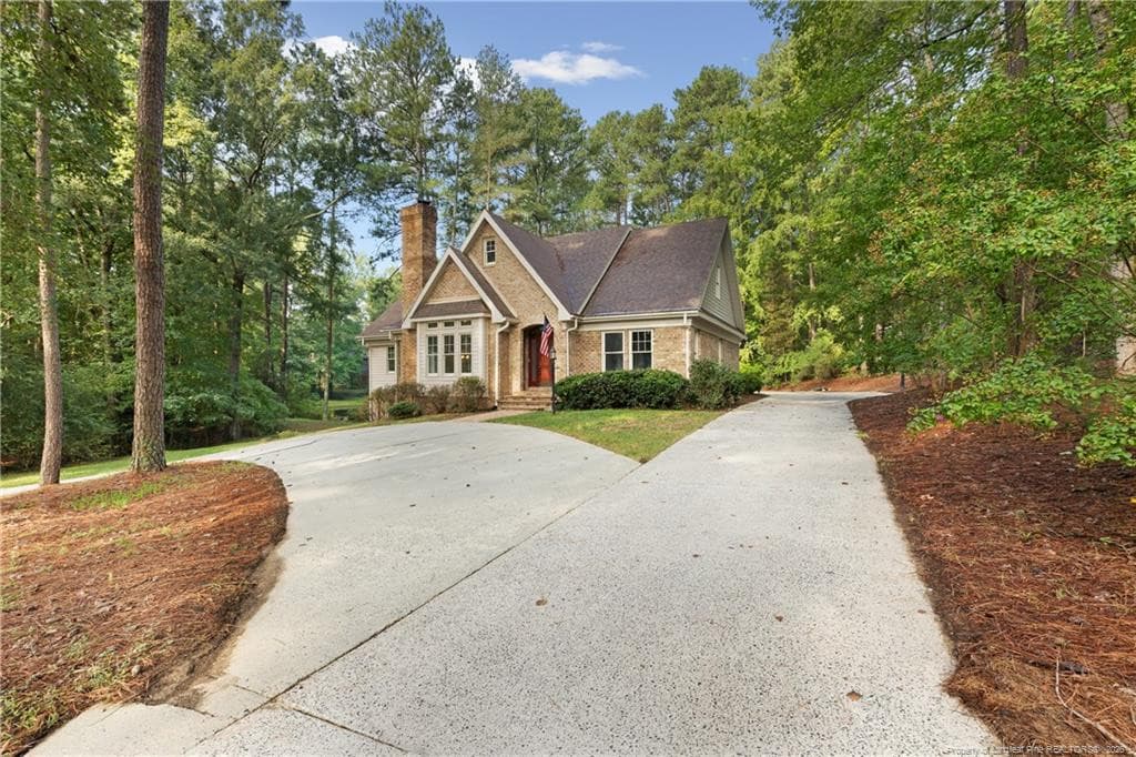 Photo 2 - 1811 Columbine Road, Sanford, NC 27330
