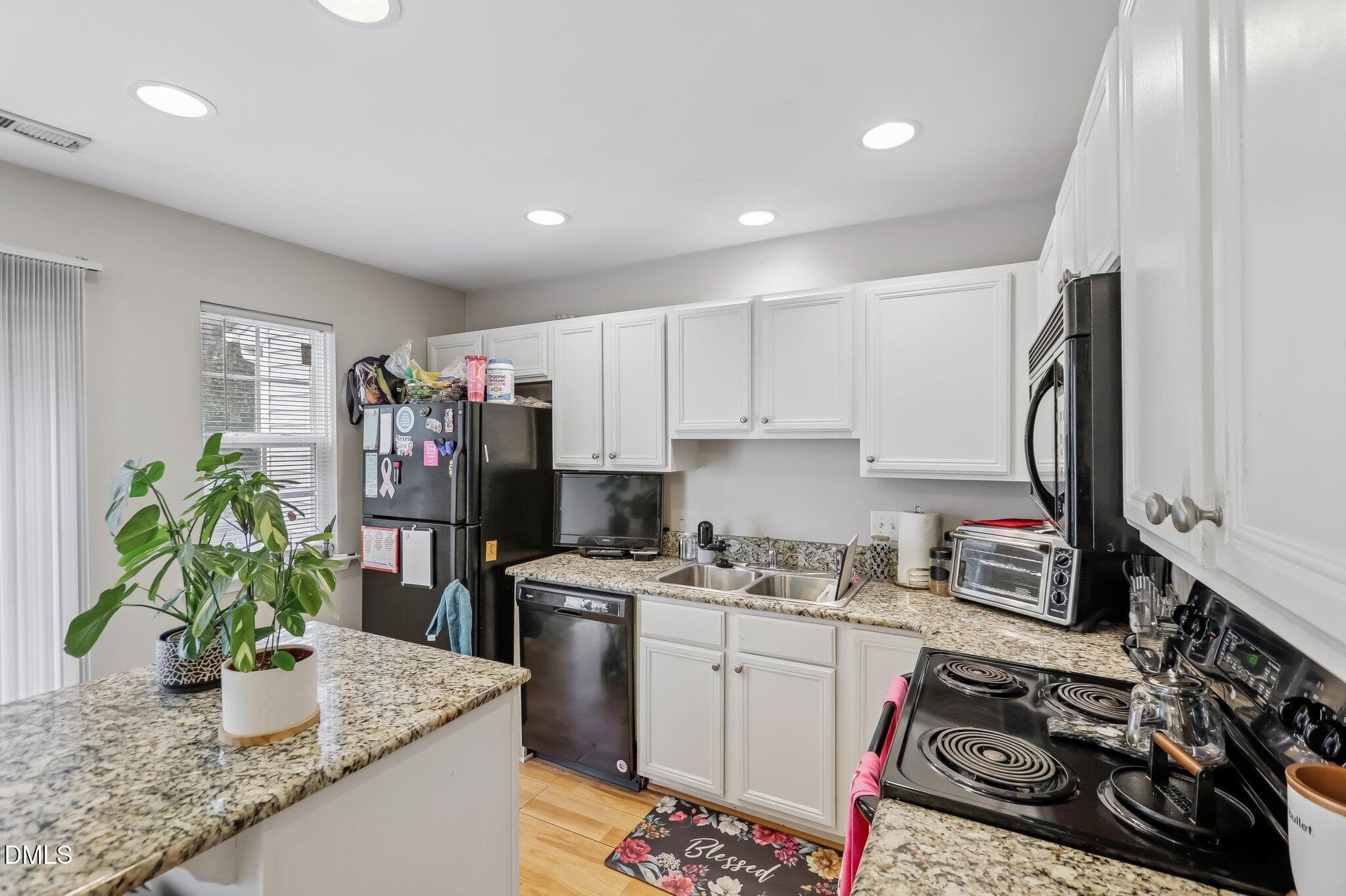 9-web-or-mls-Averette Field Dr-S2509-009 - 7816 Averette Field Drive, Raleigh, NC 27616