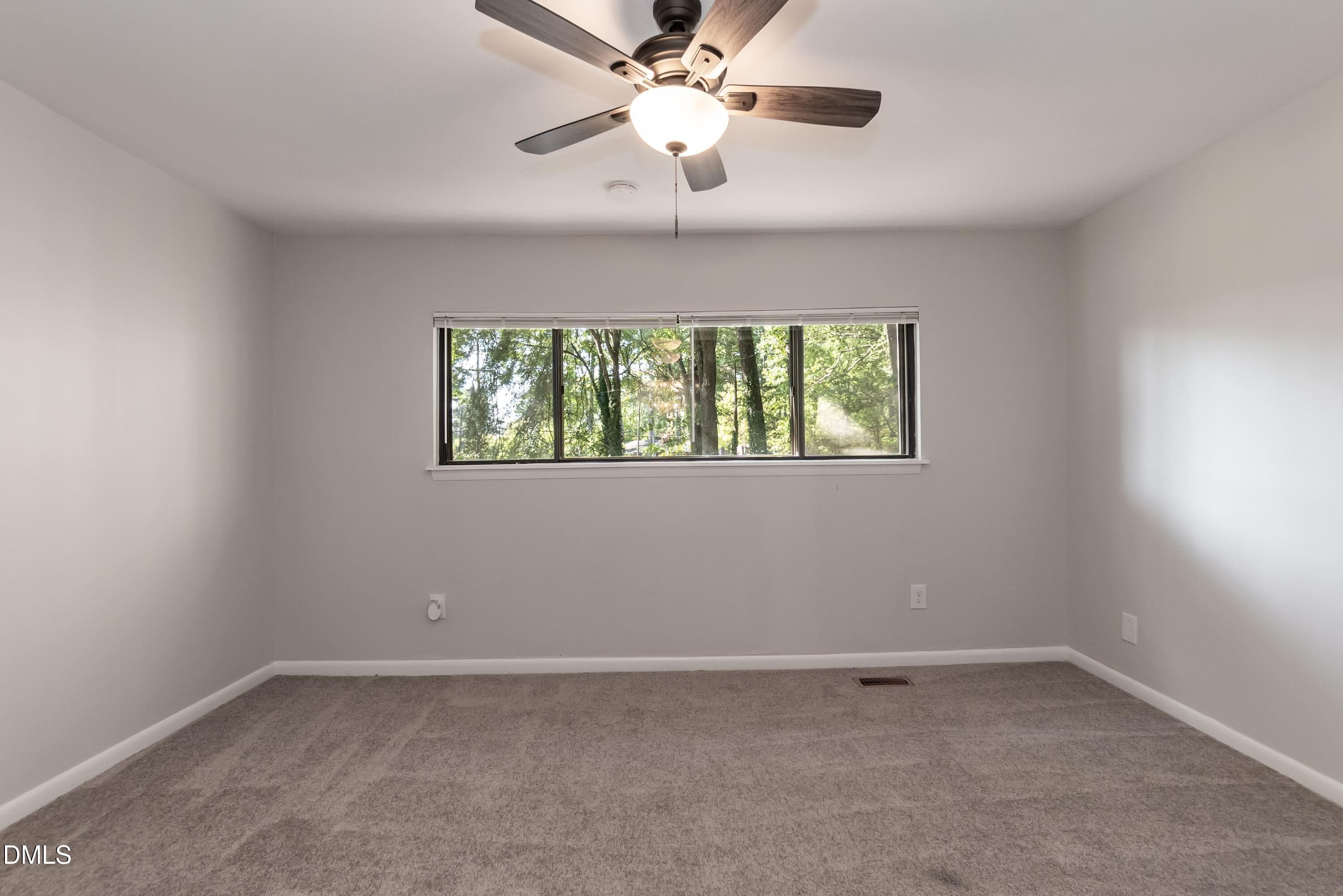 Primary 02 (22) - 709 E E Millbrook Road, Raleigh, NC 27609