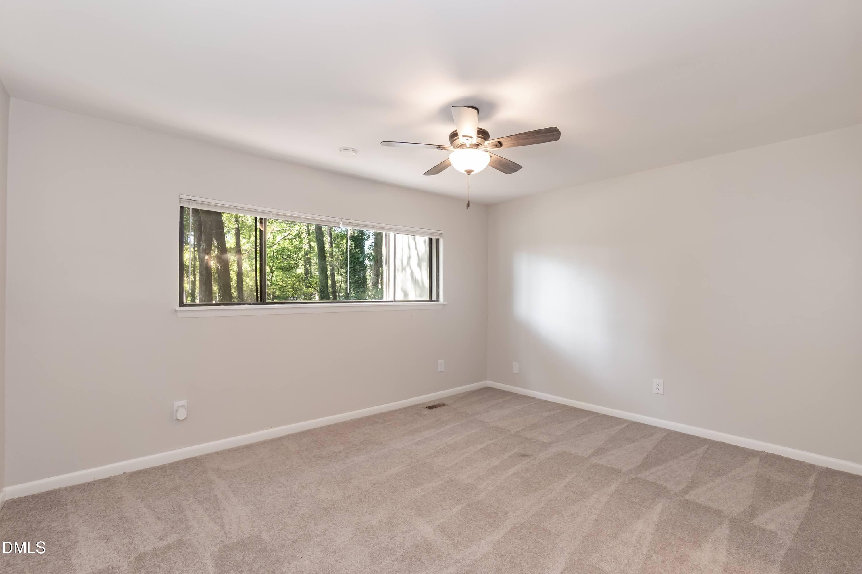 Primary 01 (22) - 709 E E Millbrook Road, Raleigh, NC 27609