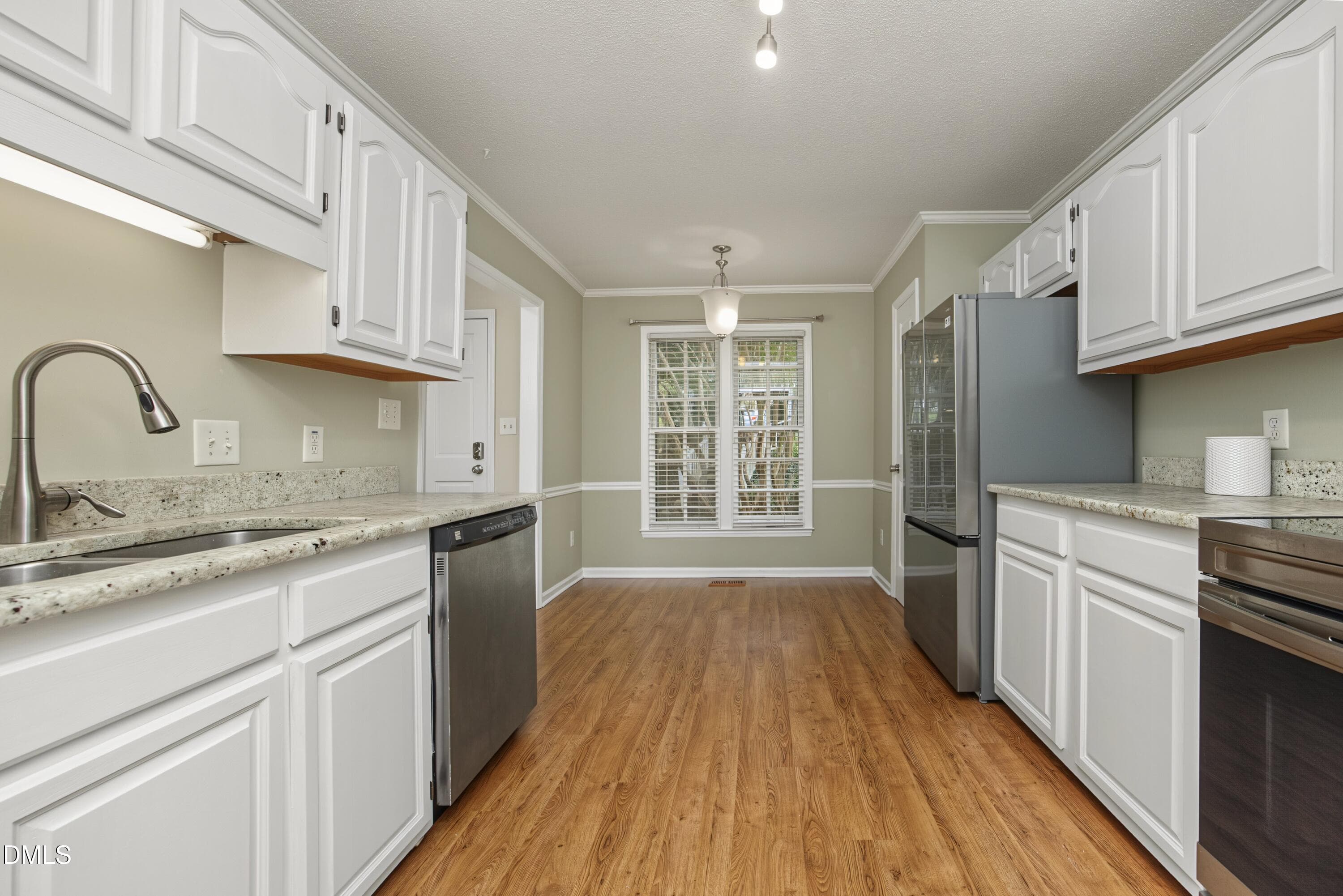 10KitchenUnstaged - 148 Greenmont Lane, Cary, NC 27511