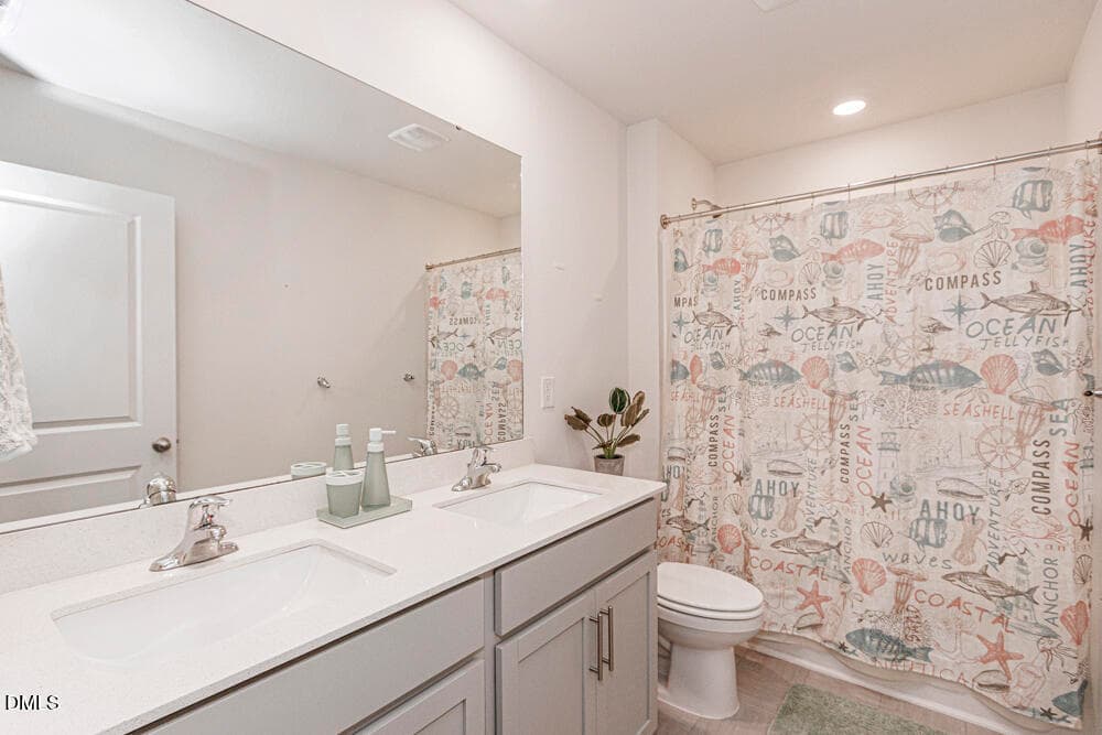 31-Hall Bath with Dual Vanity - 1226 Middlecrest Drive, Rocky Mount, NC 27804