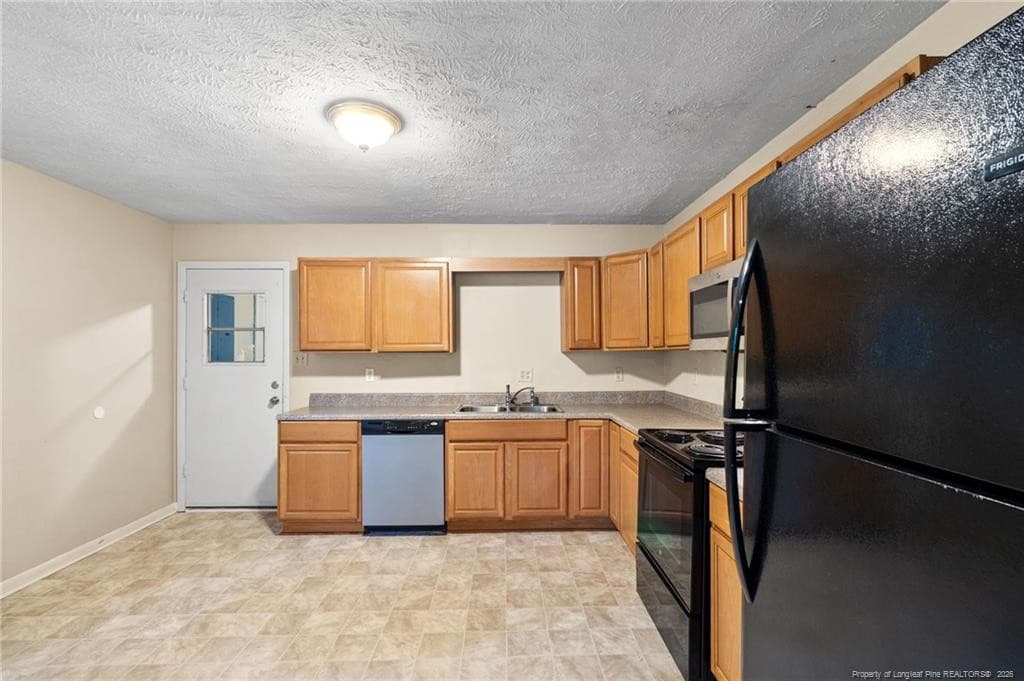 Photo 10 - 3304 Rhodhiss Court, Fayetteville, NC 28311