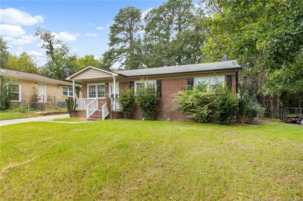 Photo 2 - 1046 Rulnick Street, Fayetteville, NC 28304