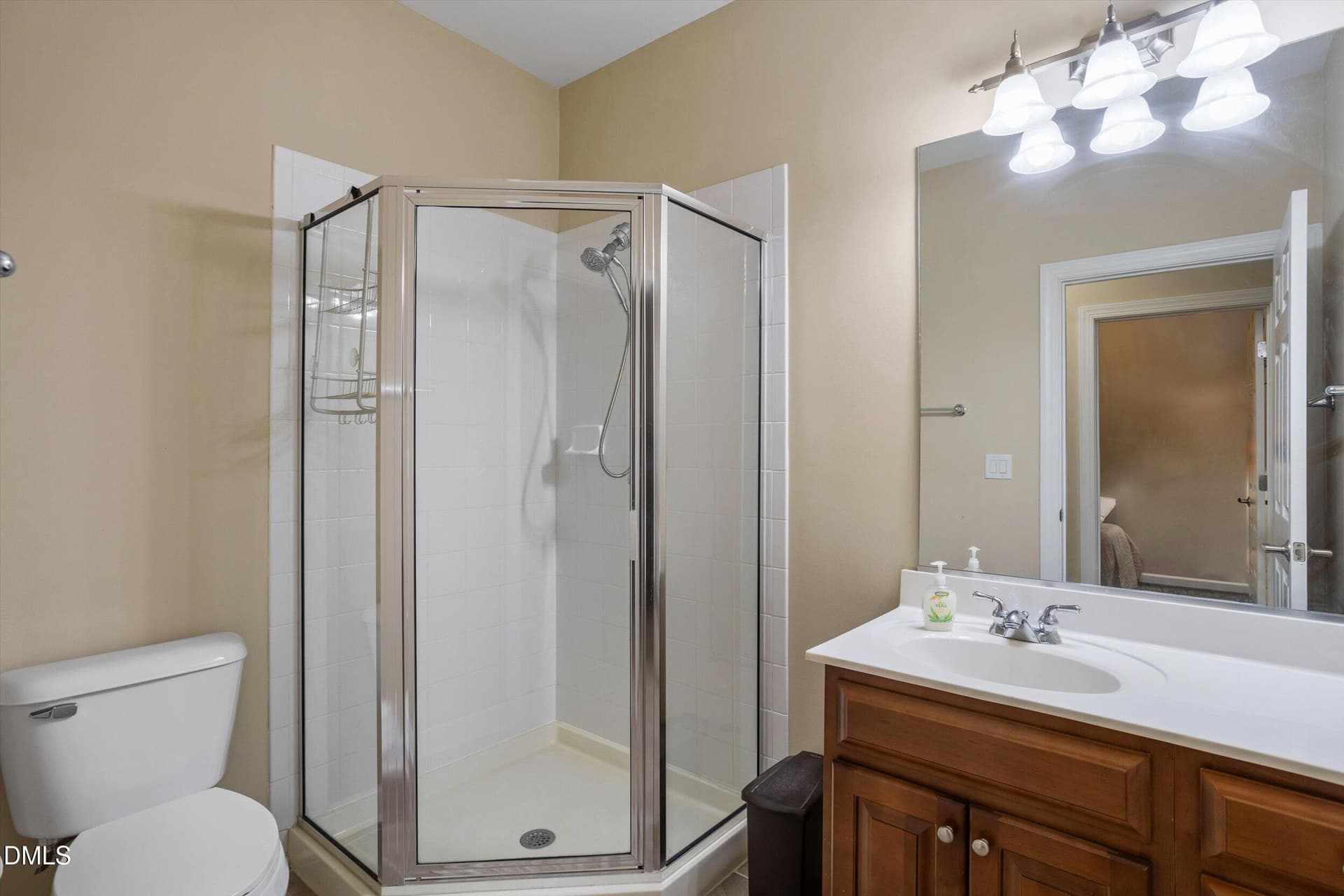 first floor full bathroom - 328 Bridgegate Drive, Cary, NC 27519