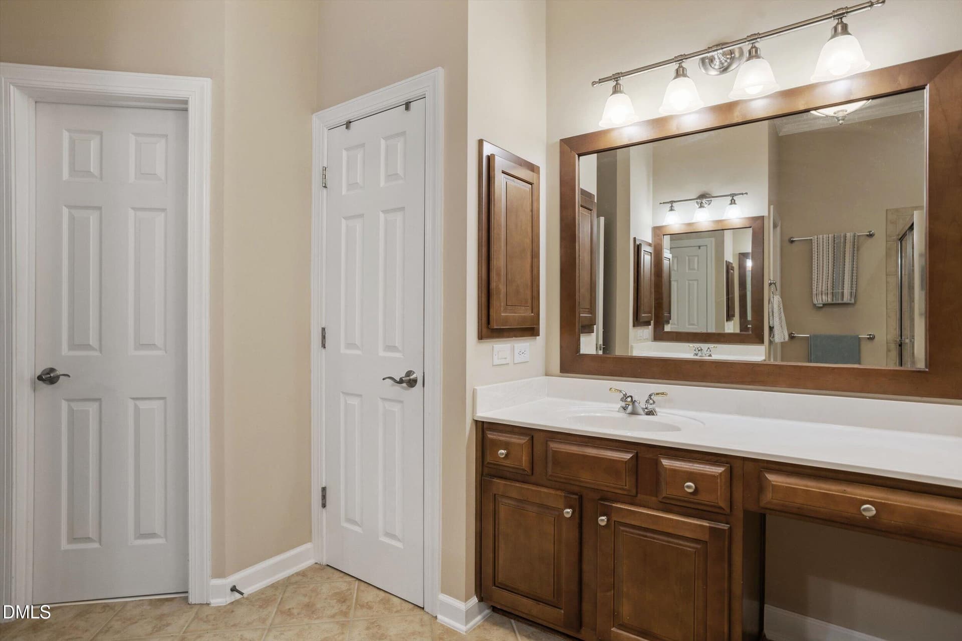 primary bath - 328 Bridgegate Drive, Cary, NC 27519