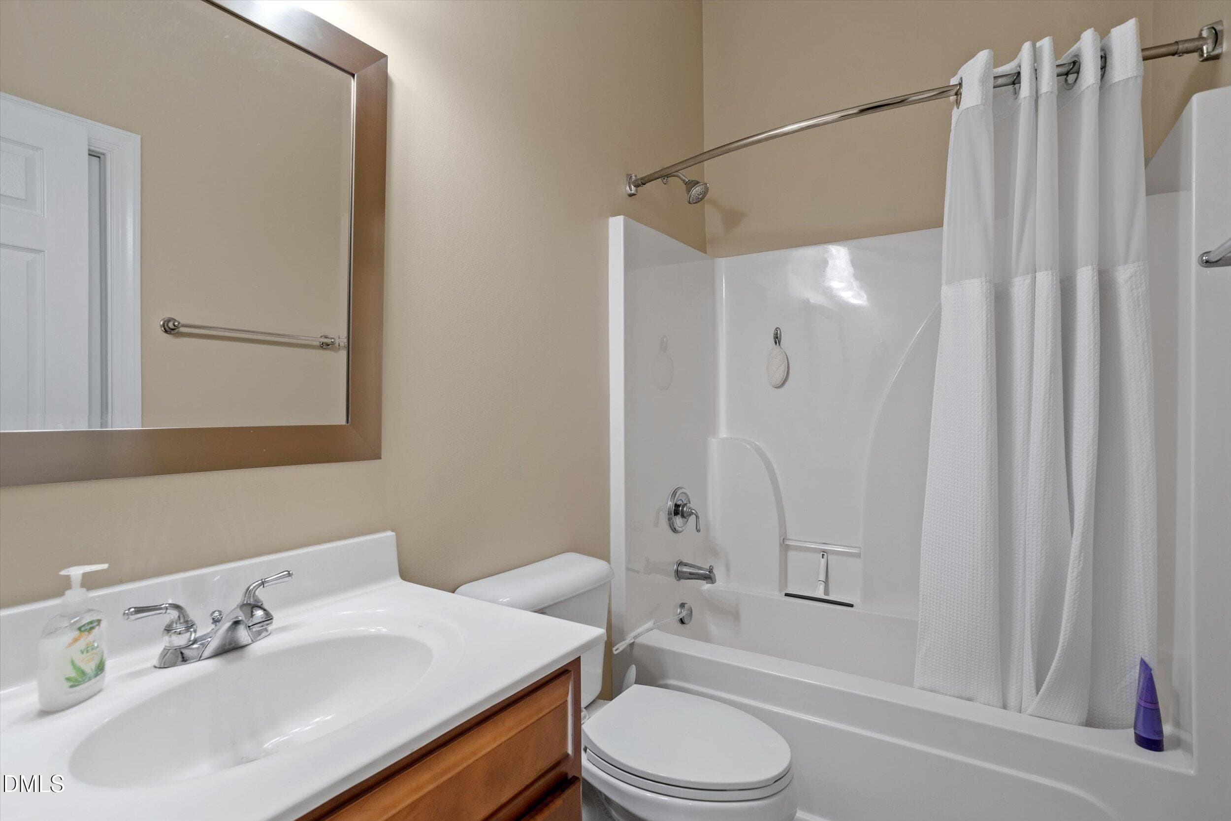 bathroom 2 - 328 Bridgegate Drive, Cary, NC 27519