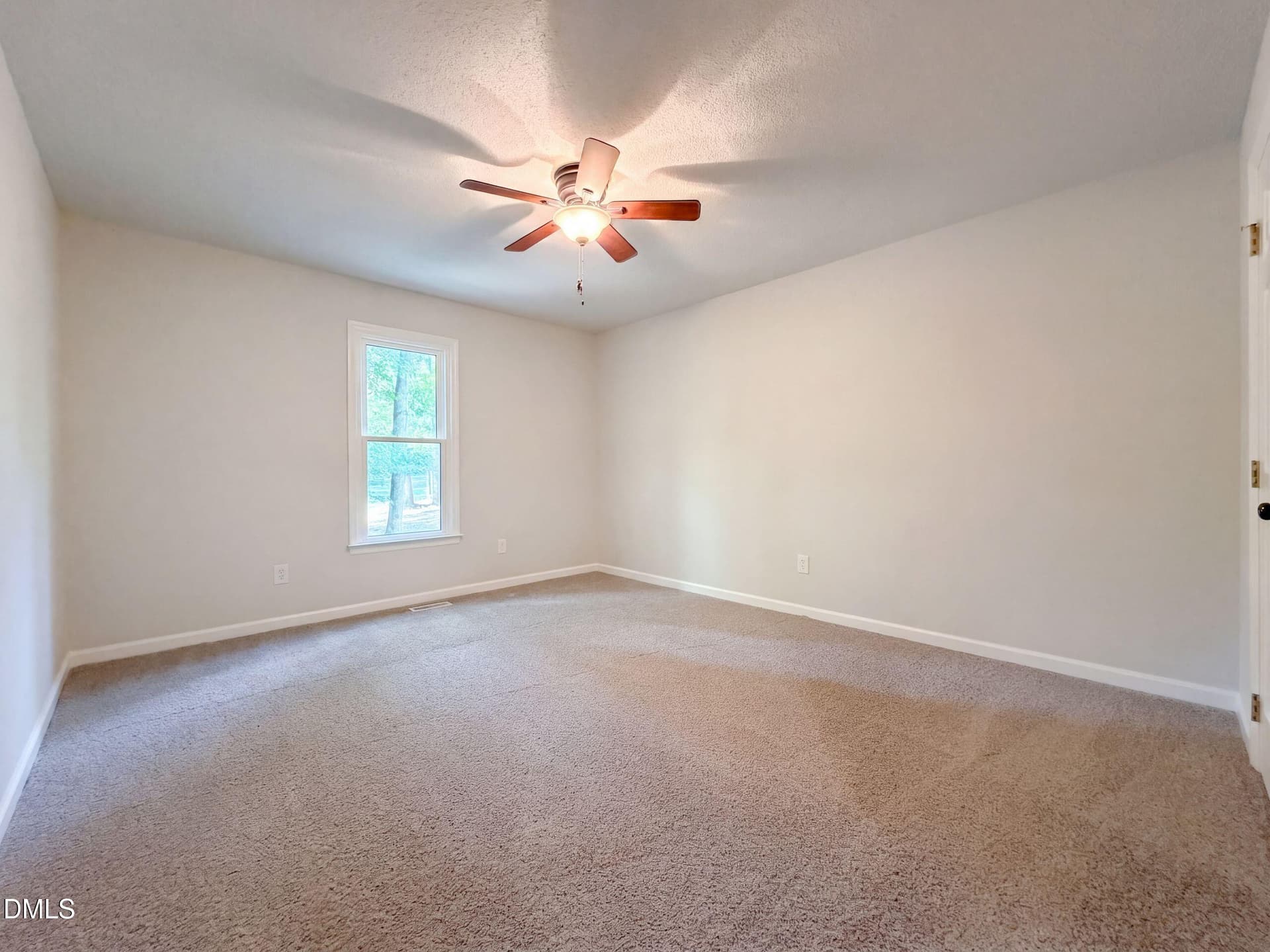 listing_8 - 1900 Cedar Court, Clayton, NC 27520