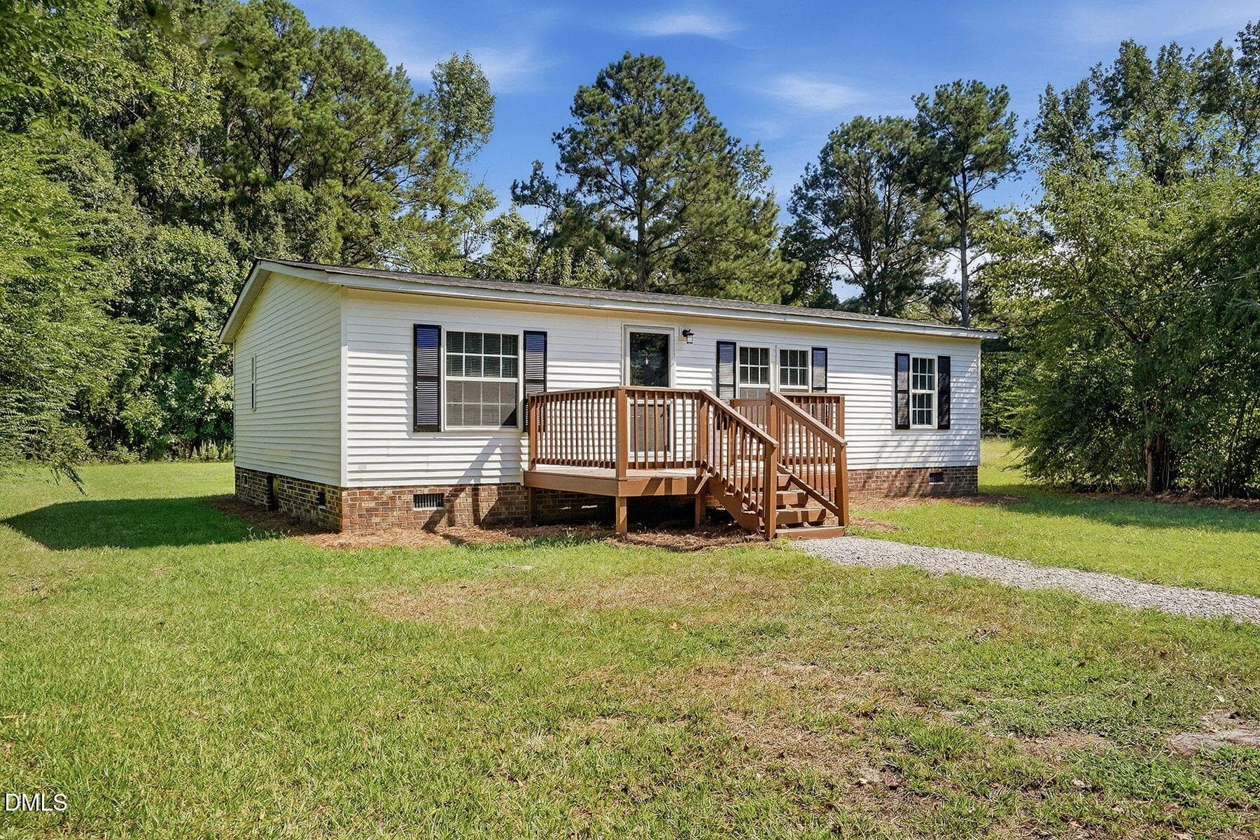 IMG_8091 - 213 SE Railroad Street, Whitakers, NC 27891