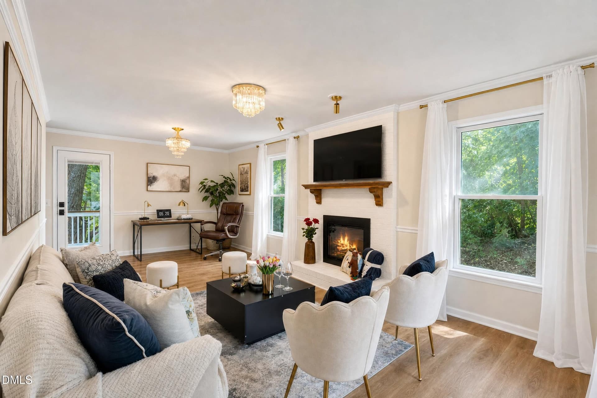 Living room - 1002 Apache Lane, Apex, NC 27502