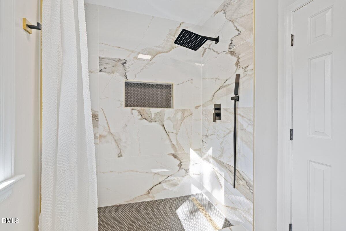 Master Bathroom - 1002 Apache Lane, Apex, NC 27502