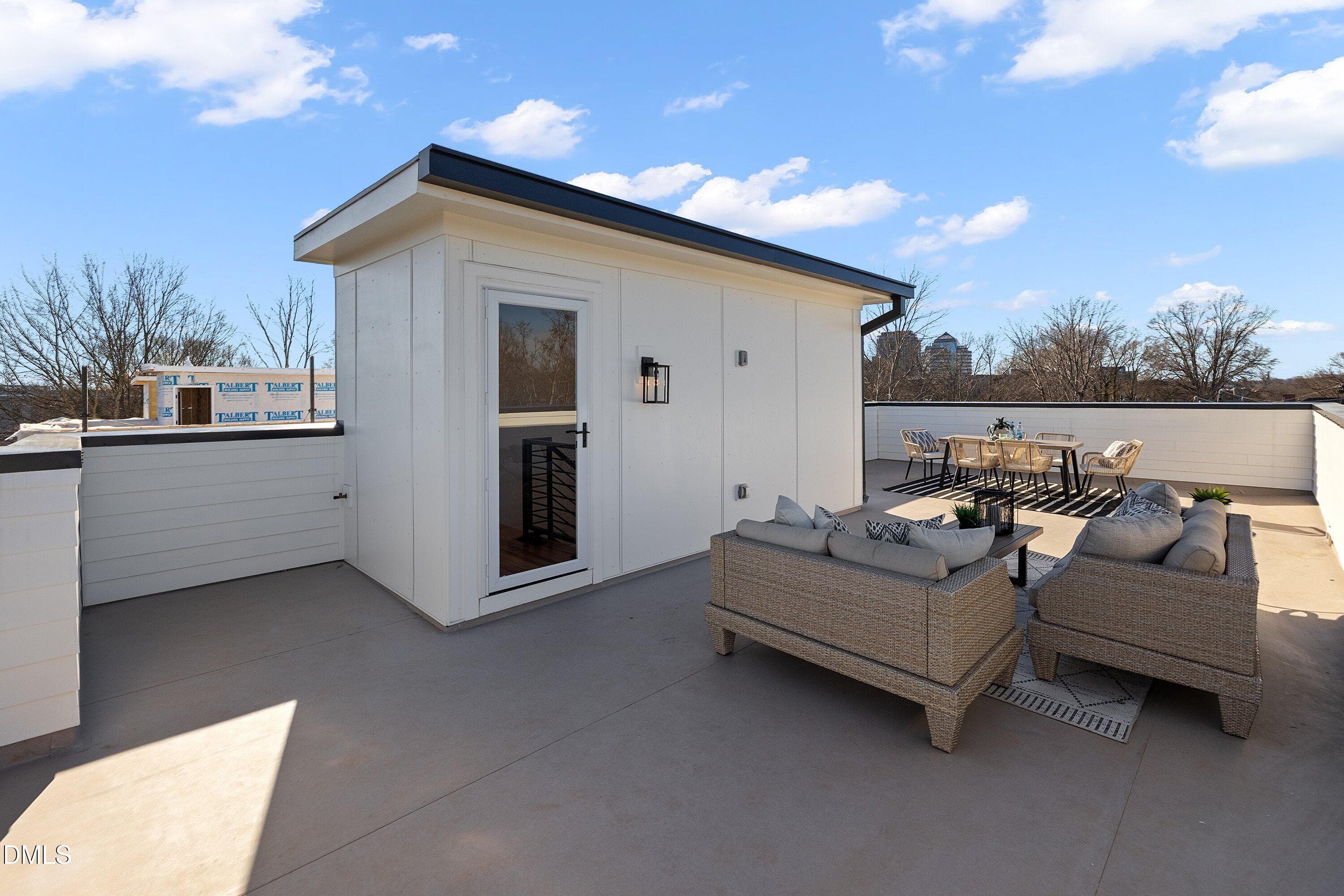 ROOFTOP DECK - 813 N Roxboro Street, Durham, NC 27701