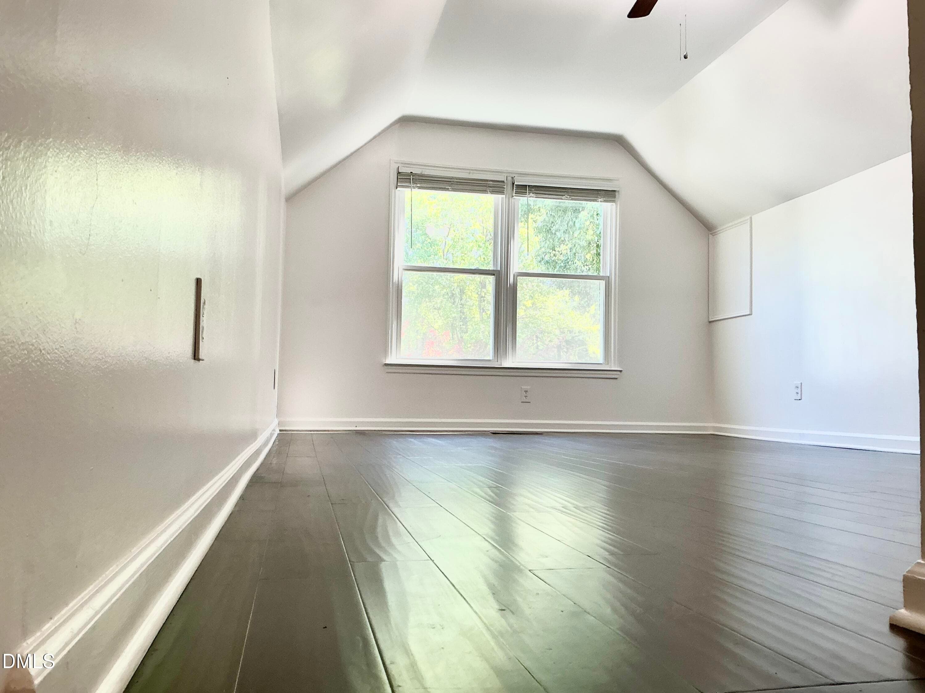 Room 2 - 9 Wavecrest Court, Durham, NC 27713
