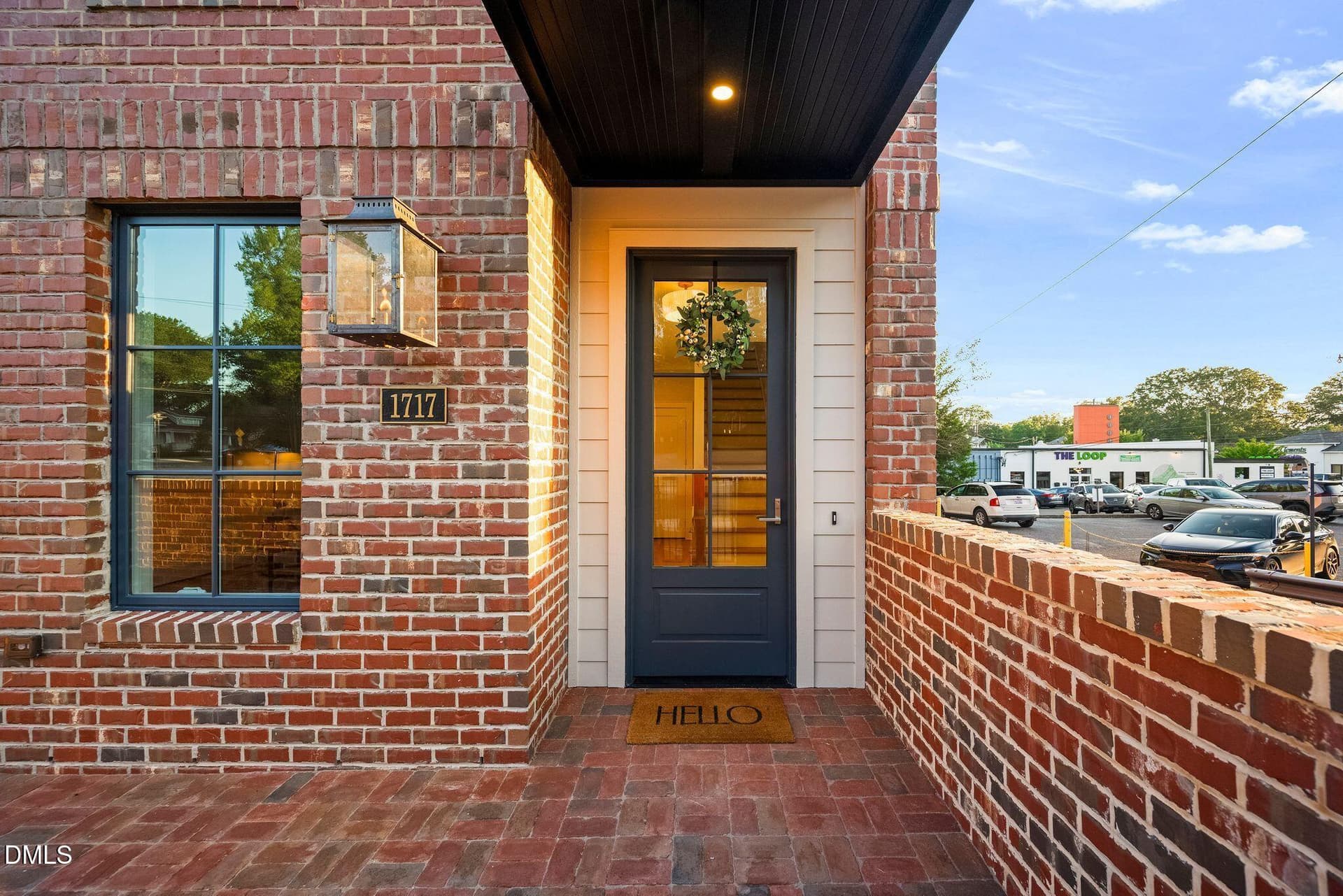 1717 W Club Boulevard, Durham, NC 27705