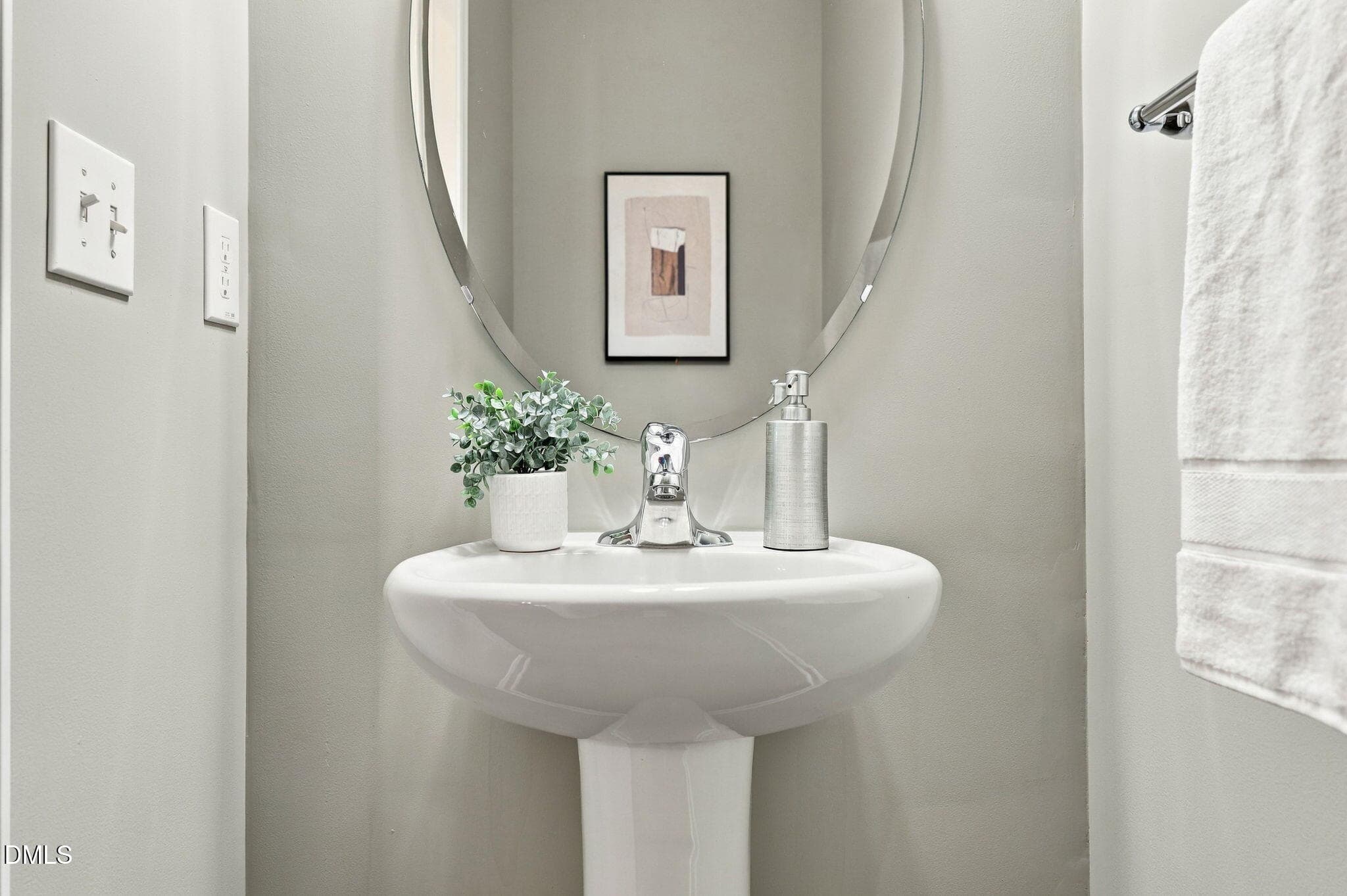 Powder Room - 2704 Benevolence Drive, Raleigh, NC 27610