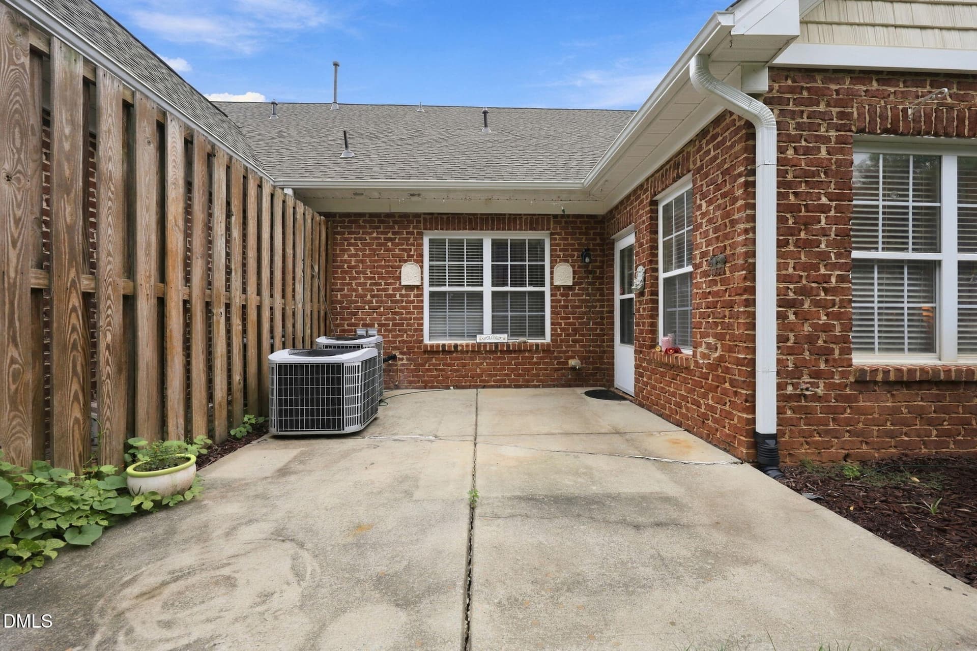 40-web-or-mls-IMG_8986 - 101 Kestrel Court, Mebane, NC 27302