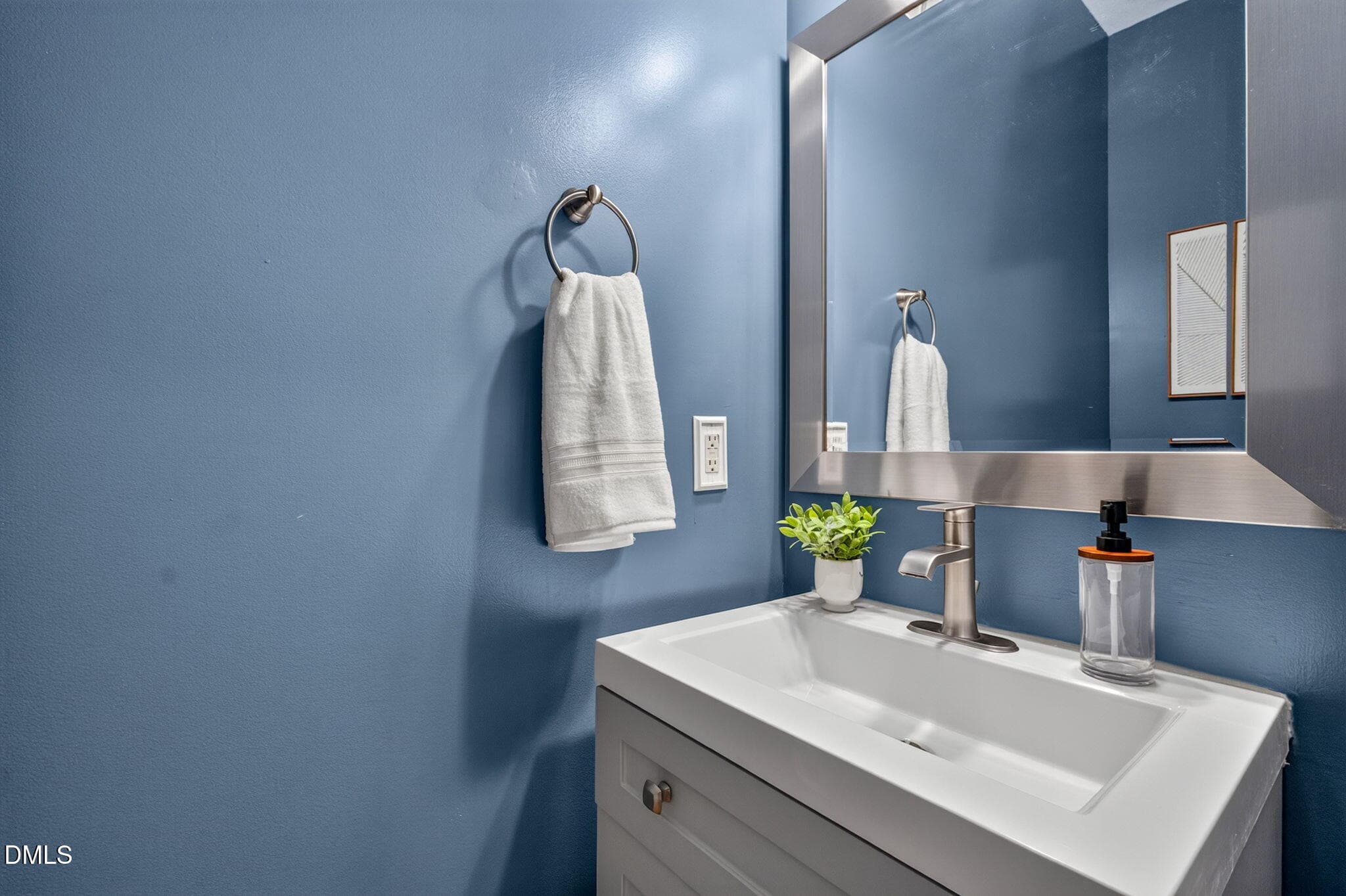 Half Bath - 5405 Green Feather Lane, Raleigh, NC 27604