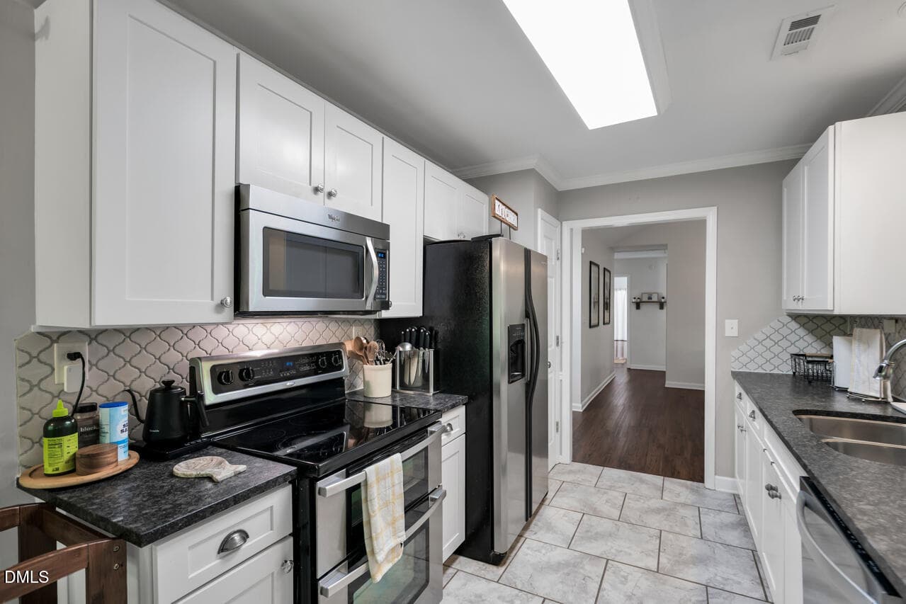 22 (5) - 4 Trump Court, Durham, NC 27703