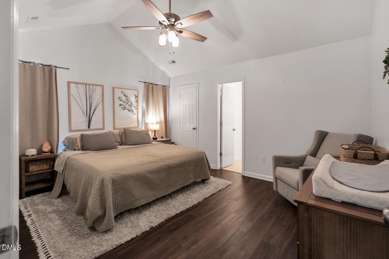 33 (6) - 4 Trump Court, Durham, NC 27703