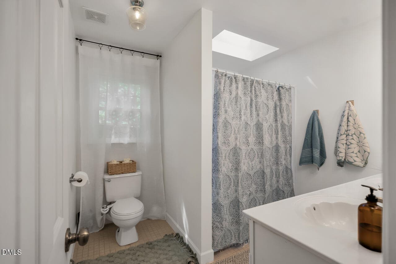37 (5) - 4 Trump Court, Durham, NC 27703