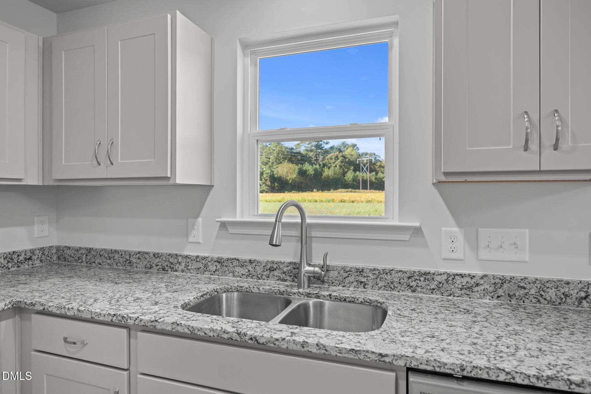 Kitchen pic 2 - 2900 Essex Street, Tarboro, NC 27886