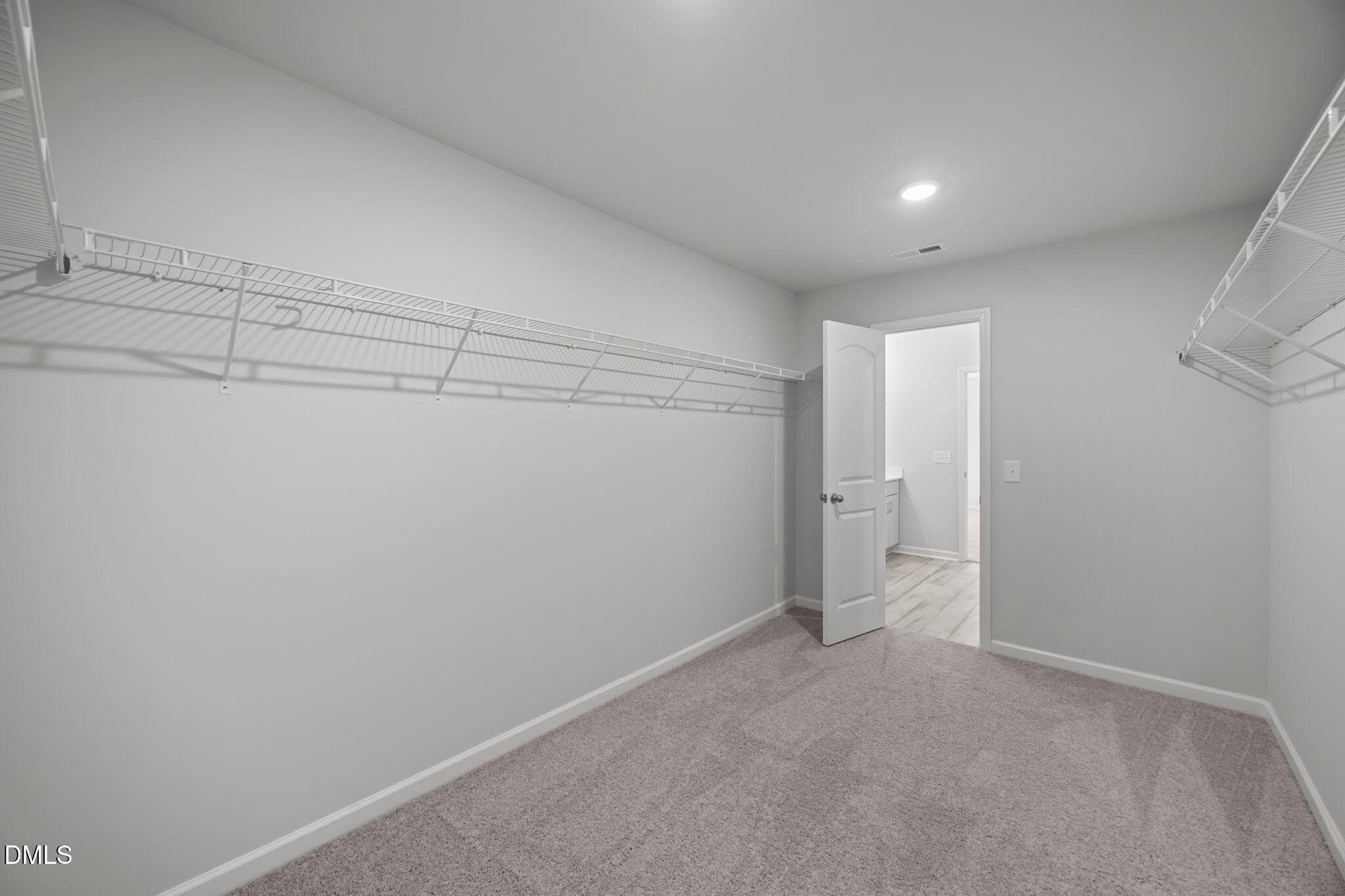 Owners Suite WIC pic 2 - 2900 Essex Street, Tarboro, NC 27886