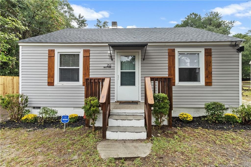 Photo 3 - 232 Circle Court, Fayetteville, NC 28301