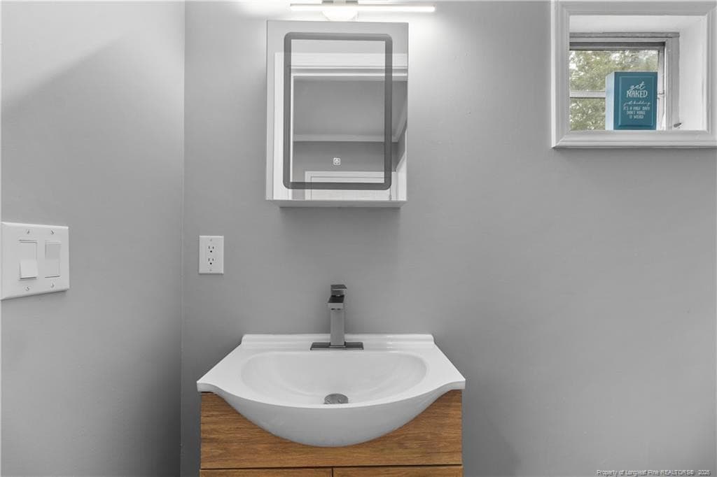 Photo 16 - 232 Circle Court, Fayetteville, NC 28301