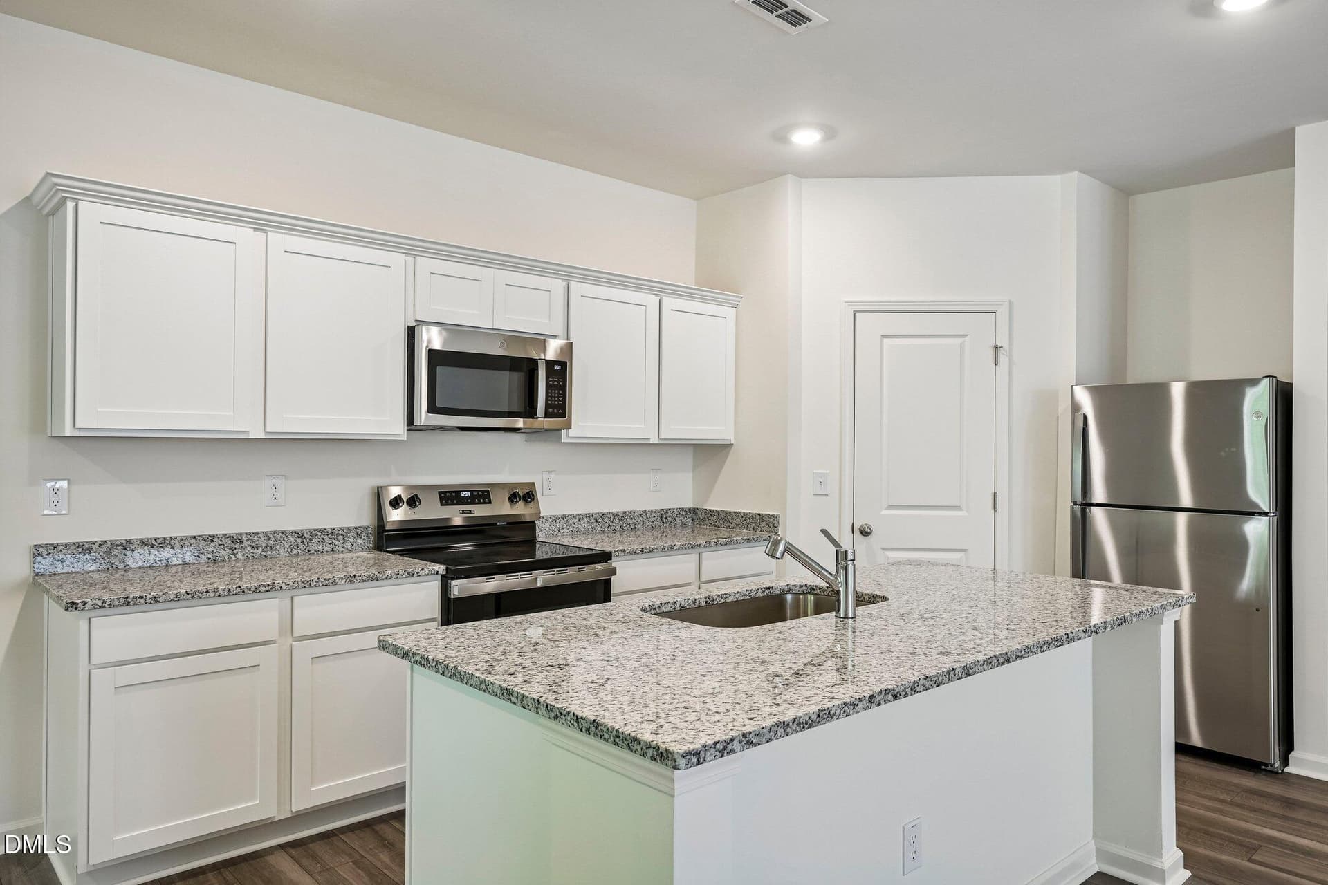 SL_Clay_Kitchen_a (1) - 879 Hanford Landing Drive, Graham, NC 27253