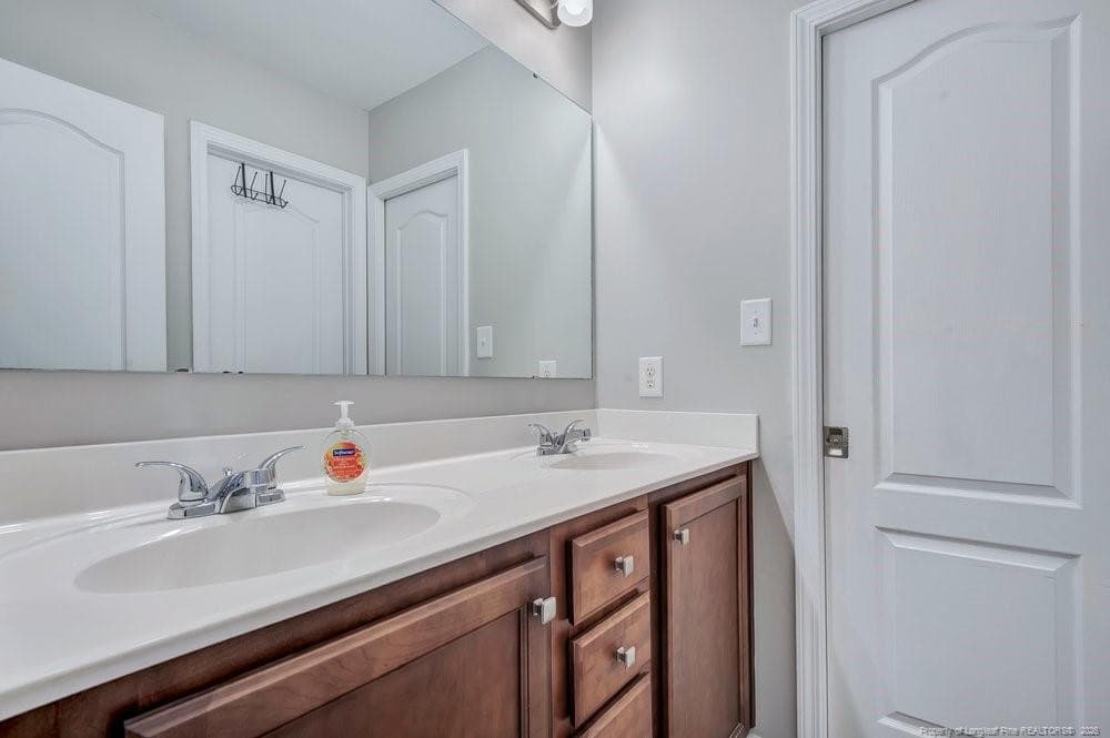 Photo 17 - 16 Burr Oak Circle, Bunnlevel, NC 28323, Bunnlevel