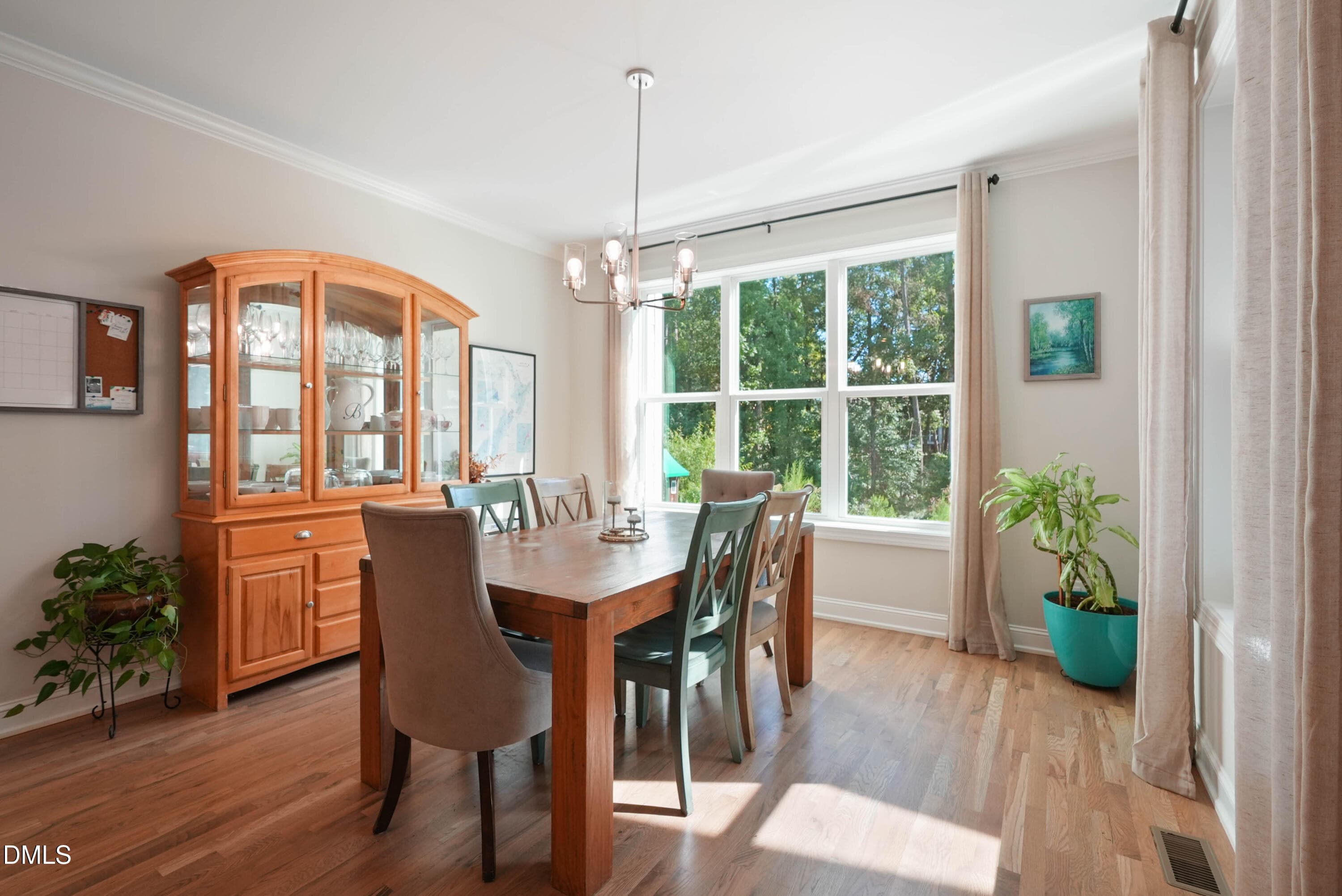 Dining 2 - 253 Tumbling River Drive, Wendell, NC 27591, Wendell