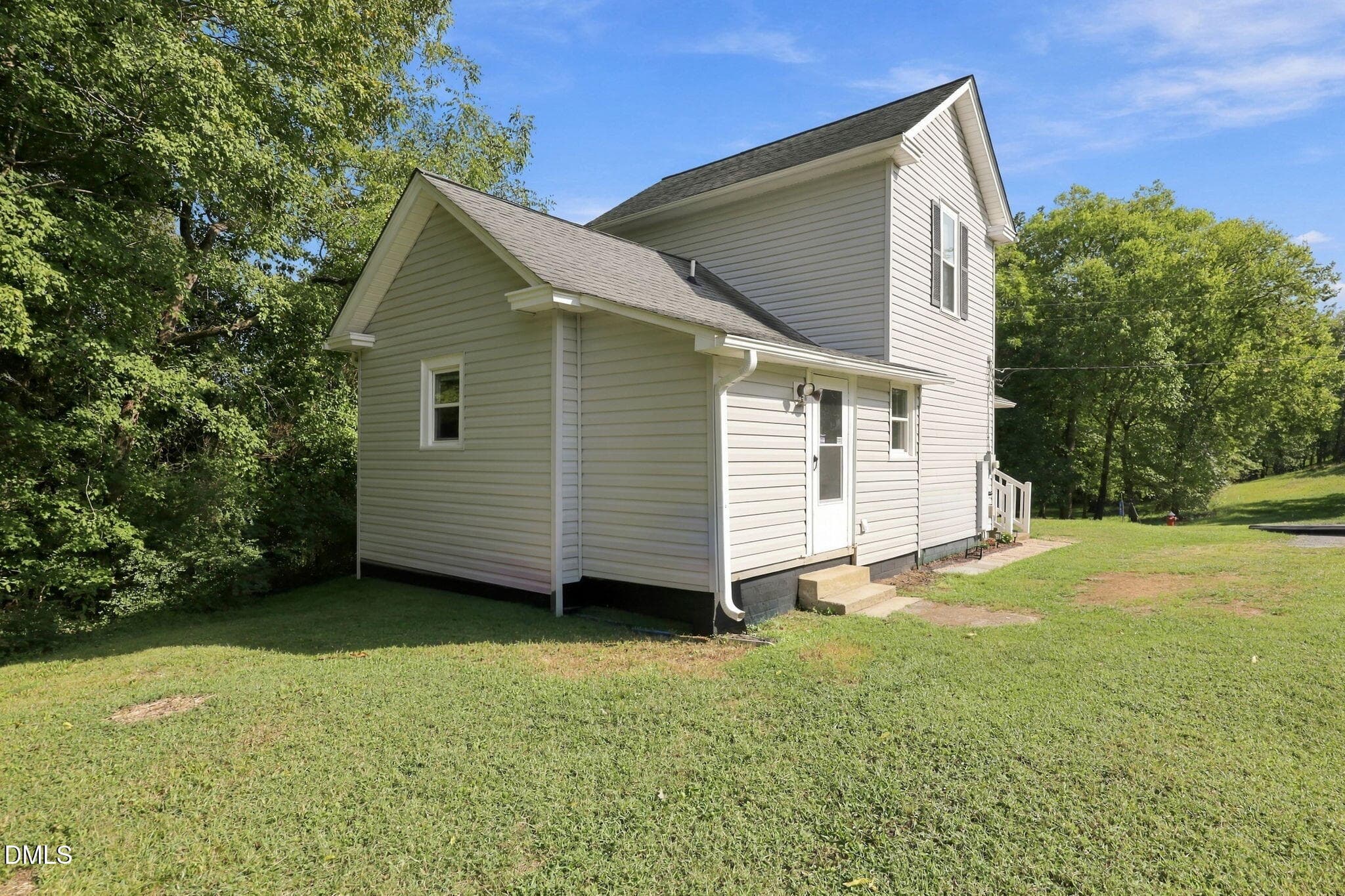 13-web-or-mls-IMG_8735 - 507 River Street, Haw River, NC 27258
