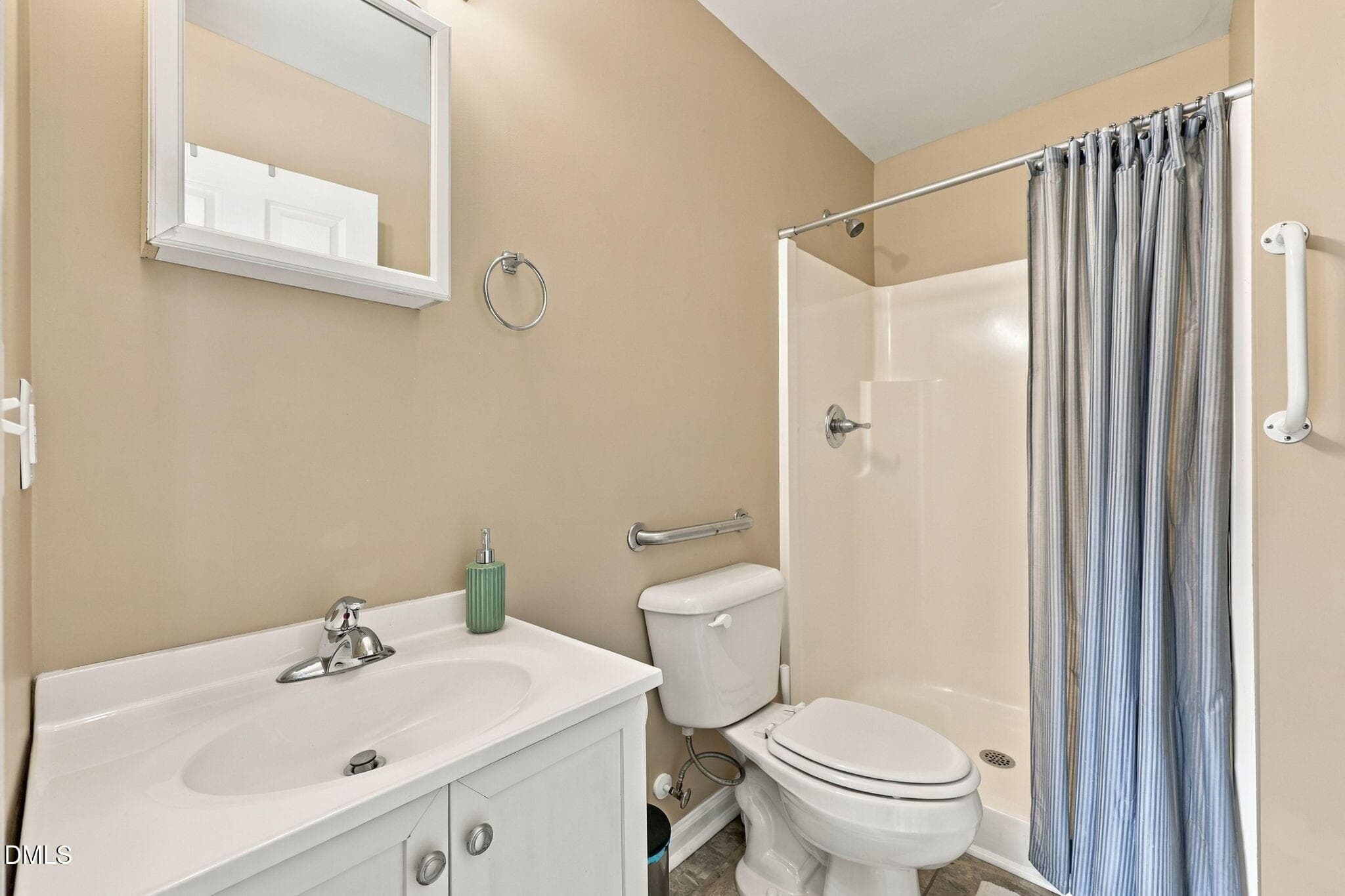 17-web-or-mls-IMG_8744 - 507 River Street, Haw River, NC 27258