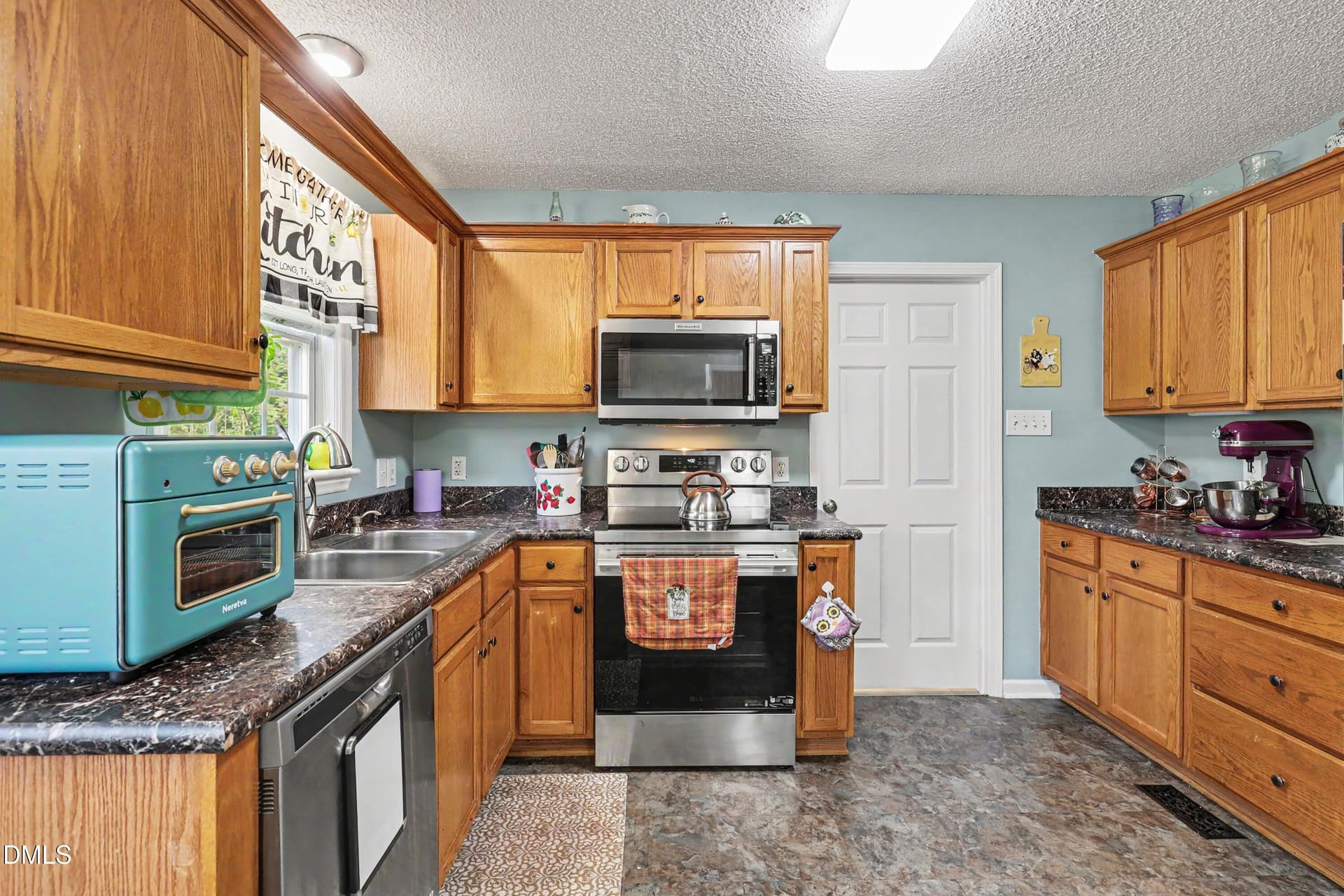 016_file_7789 - 105 Huckleberry Court, Willow Springs, NC 27592