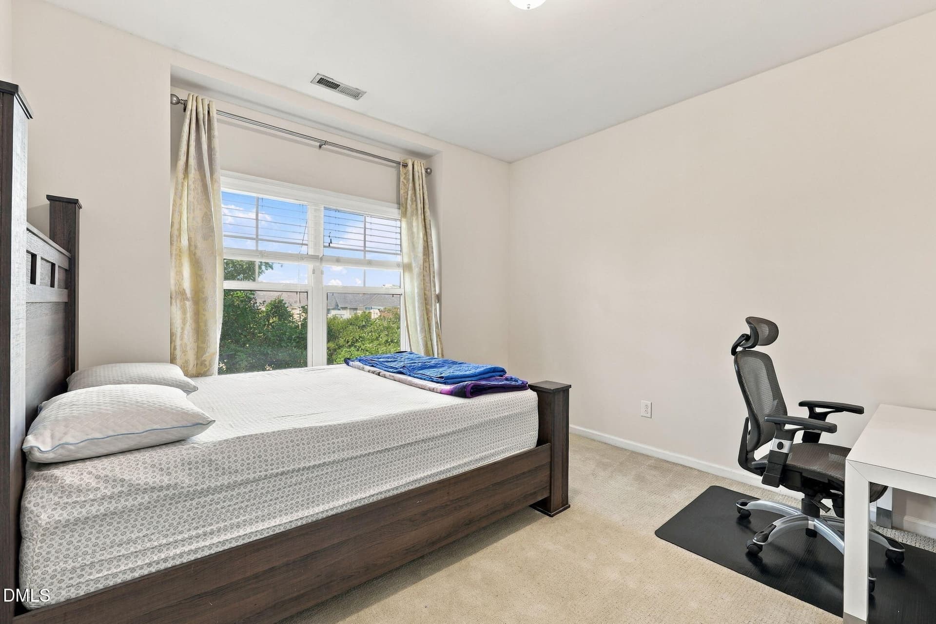 55-web-or-mls-IMG_9997 - 2104 Bluff Oak Drive, Cary, NC 27519