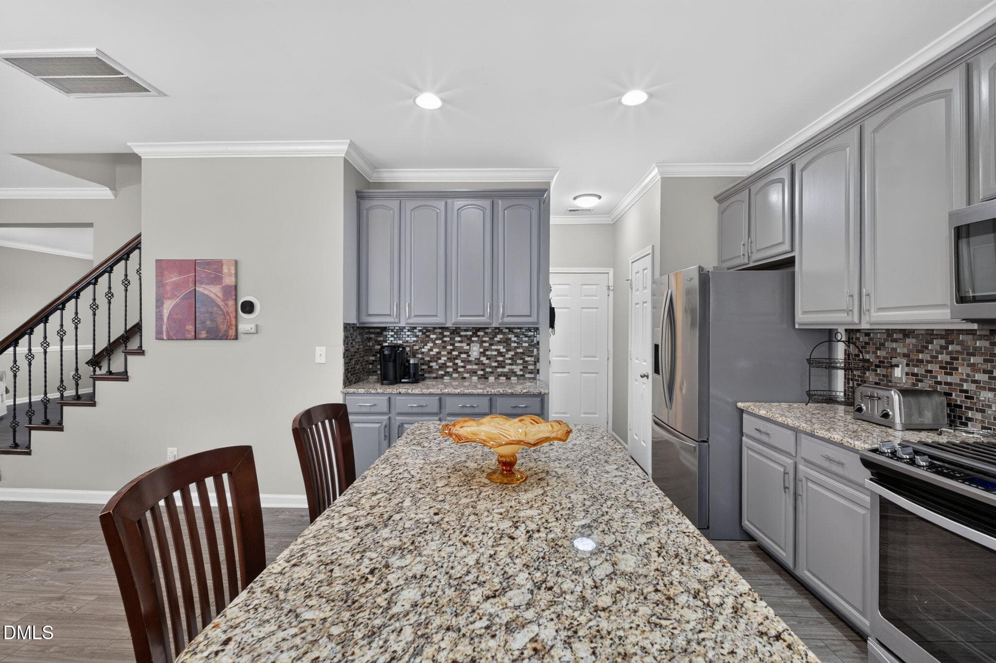kitchen bar - 6319 Quitman Trail, Raleigh, NC 27610