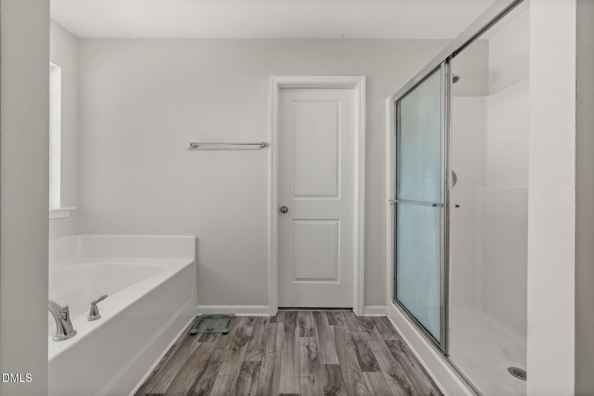 34-web-or-mls-DX3A9327 - 376 Streamliner Boulevard, Clayton, NC 27520