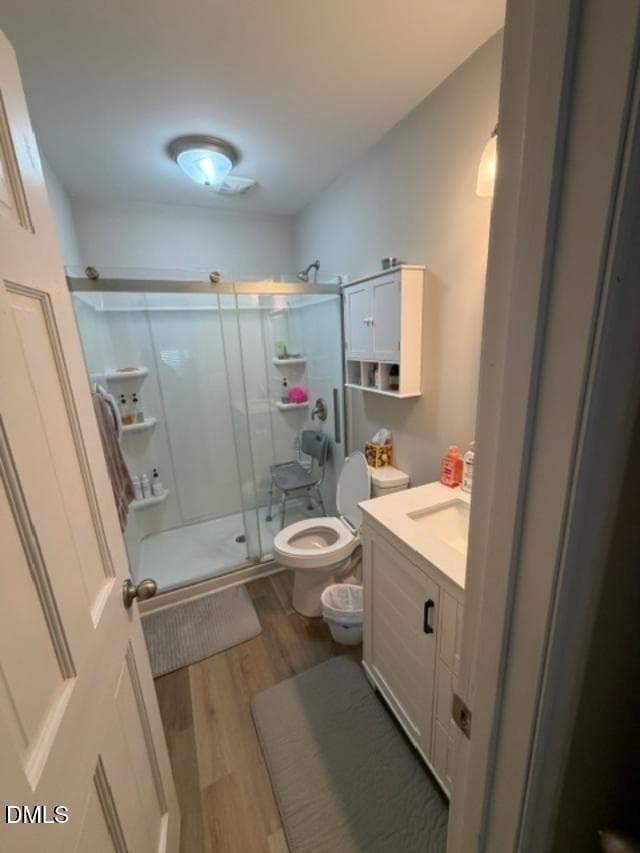 bath - 111 Fox Run, Henderson, NC 27536