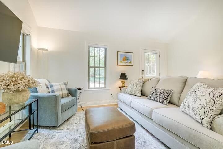 Image 5 - 3516 Ranlo Drive, Raleigh, NC 27612
