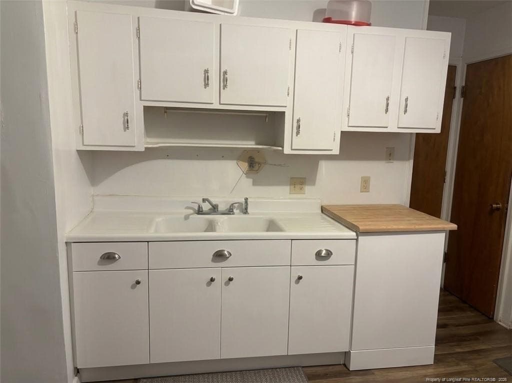 Photo 5 - 523 E 5th Avenue, Raeford, NC 28376, Raeford