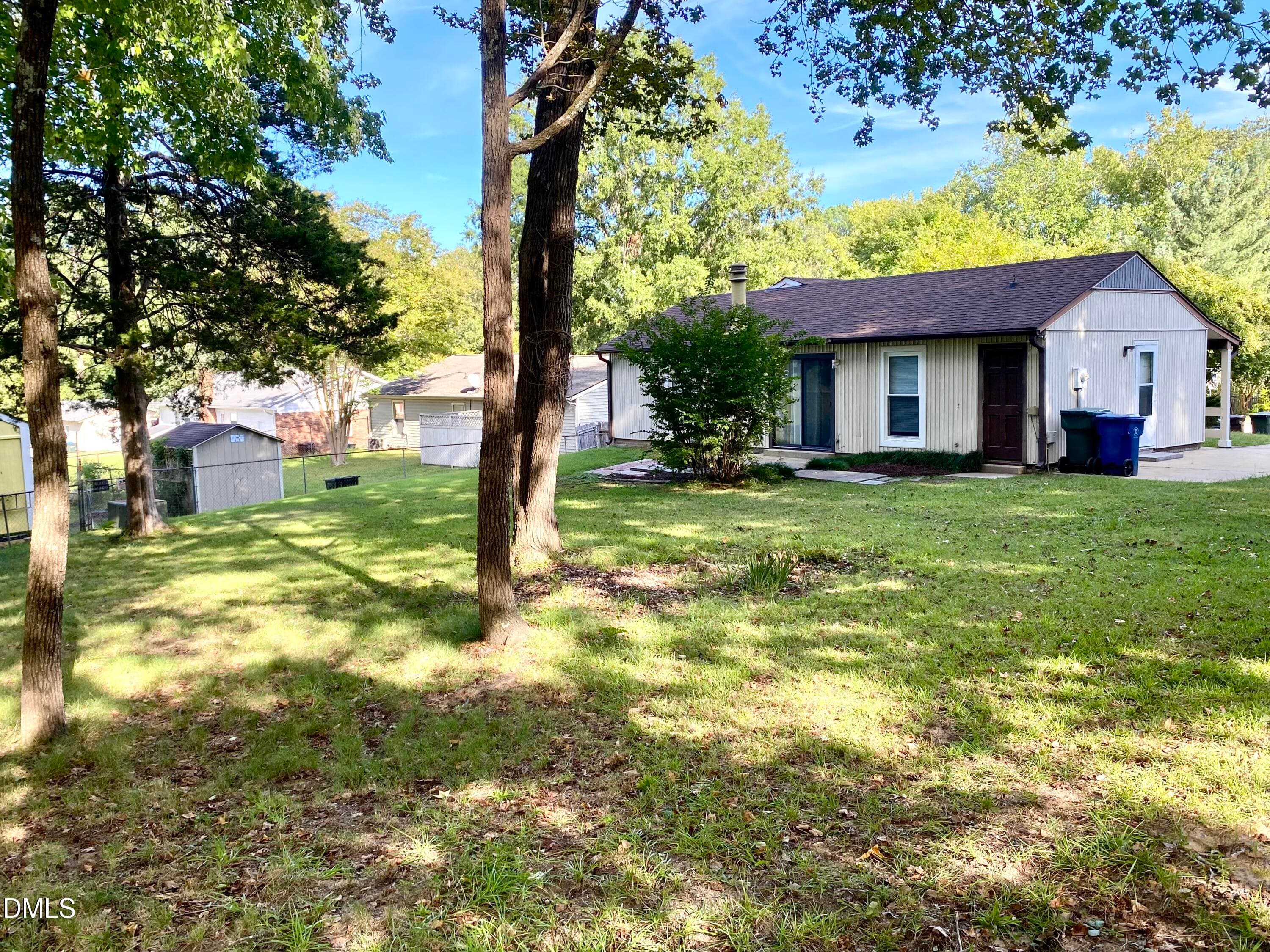IMG_0476 - 8 Druid Place, Durham, NC 27707