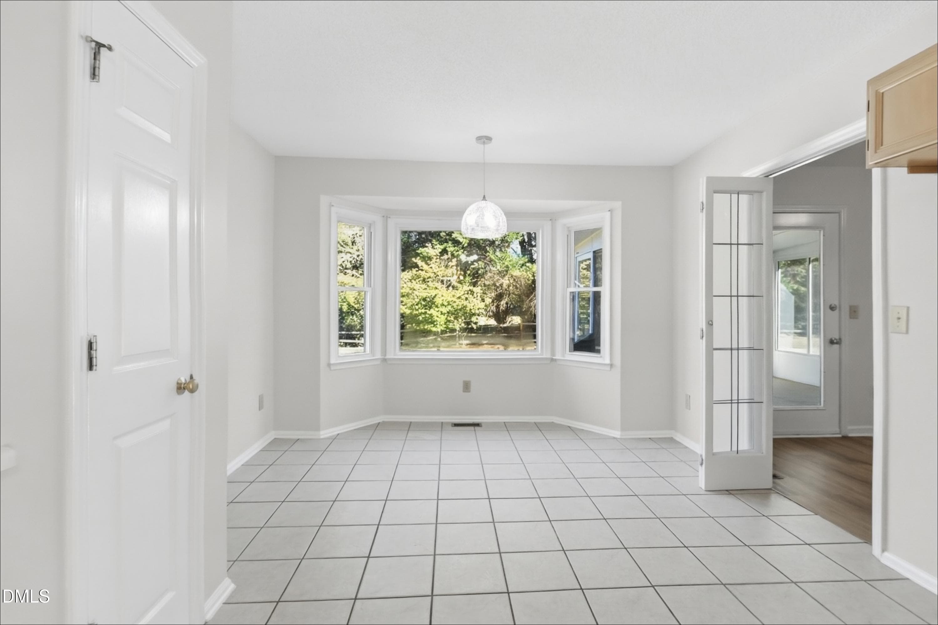 07_Breakfast_Area-01 - 2416 Whitset Place, Willow Springs, NC 27592