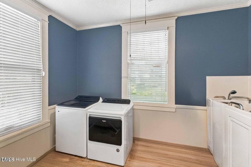 Object Removal Laundry Room - 204 Gray Street NE, Wilson, NC 27893