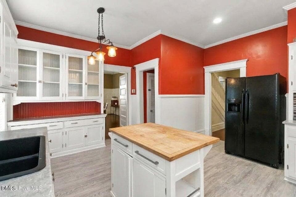 Object Removal Kitchen 1 - 204 Gray Street NE, Wilson, NC 27893