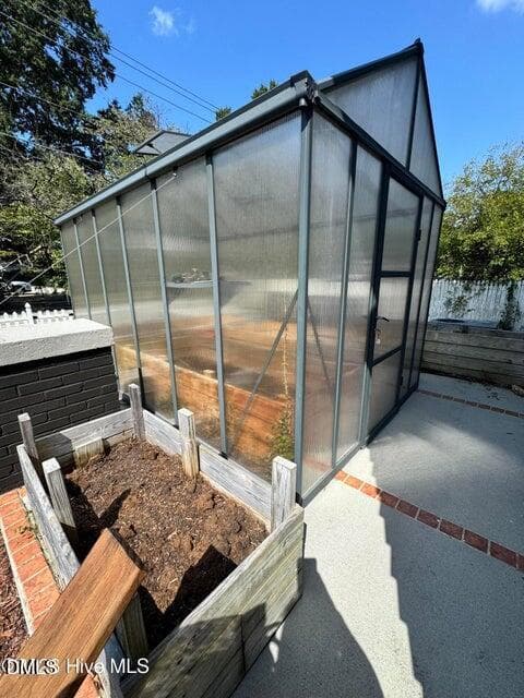 Greenhouse - 204 Gray Street NE, Wilson, NC 27893