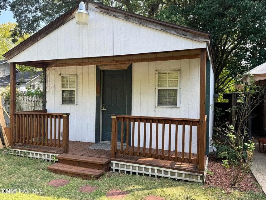 16x16 Wired Workshop - 204 Gray Street NE, Wilson, NC 27893