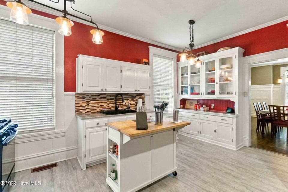 007 - 204 Gray Street NE, Wilson, NC 27893