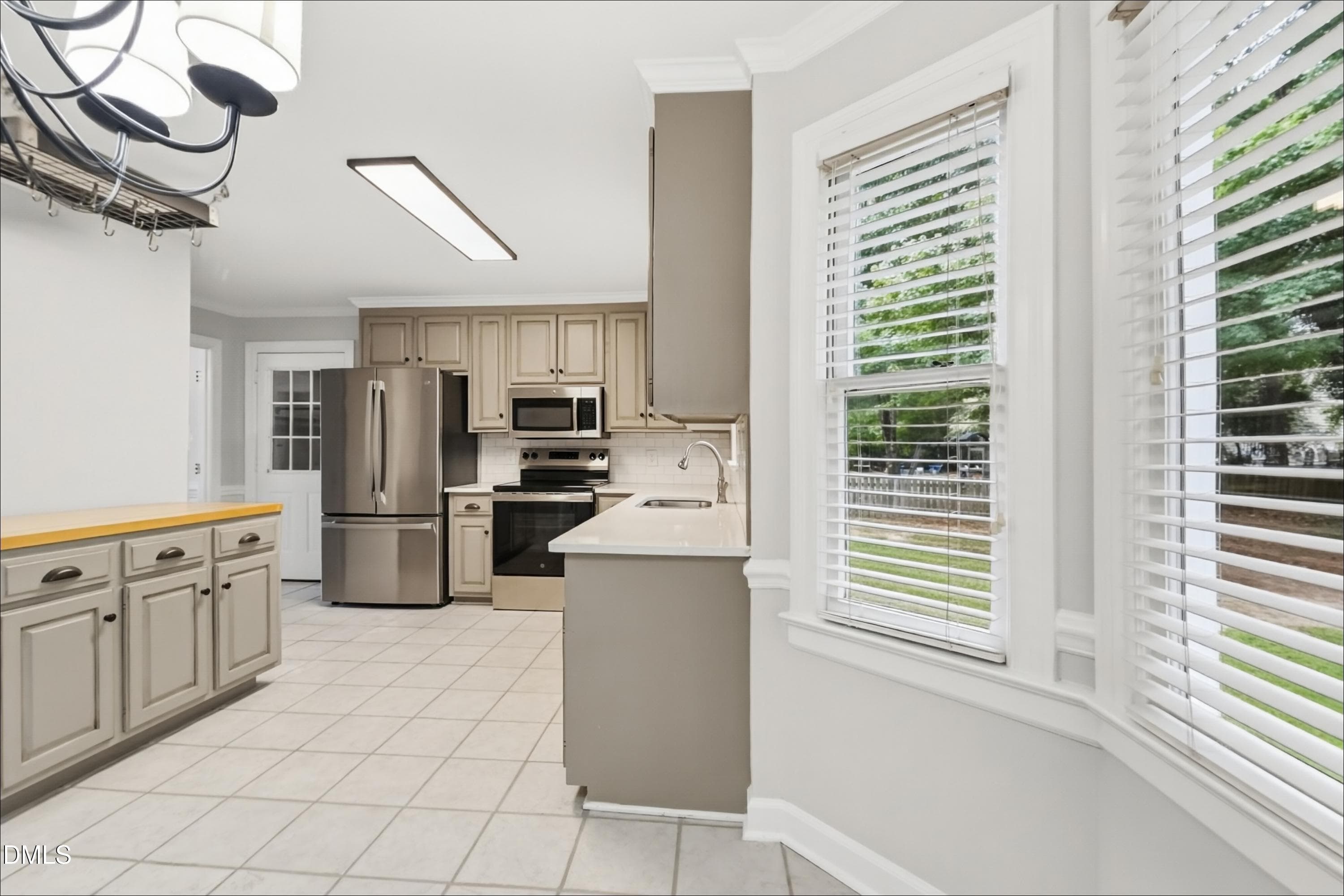 08_Kitchen-01 - 1808 Thorpshire Drive, Raleigh, NC 27615